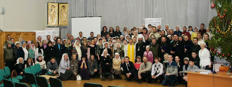 Если Вы хотите присоединиться к большой и дружной добровольческой семье, Вас ждут в храме Успения Богородицы на ВИЗе каждое воскресенье в 13:00