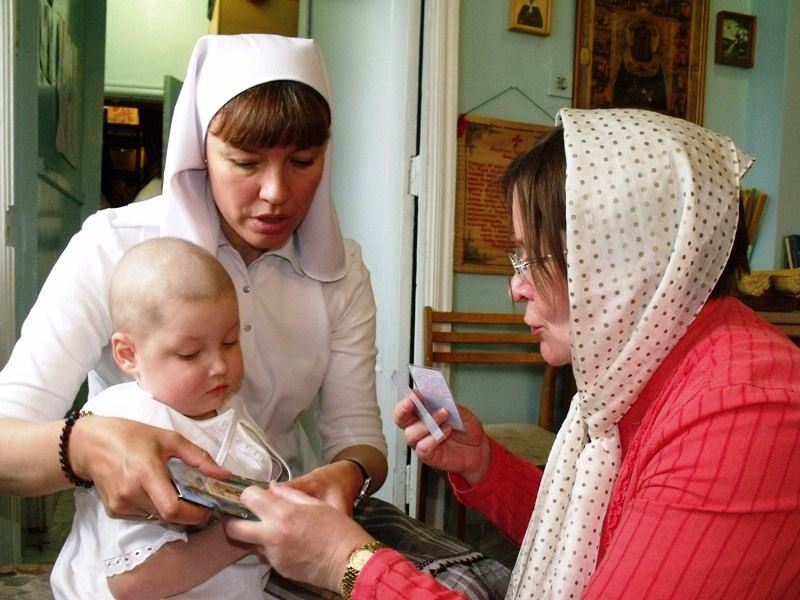 Состоялось крещение 4-летнего подопечного из центра детской онкологии