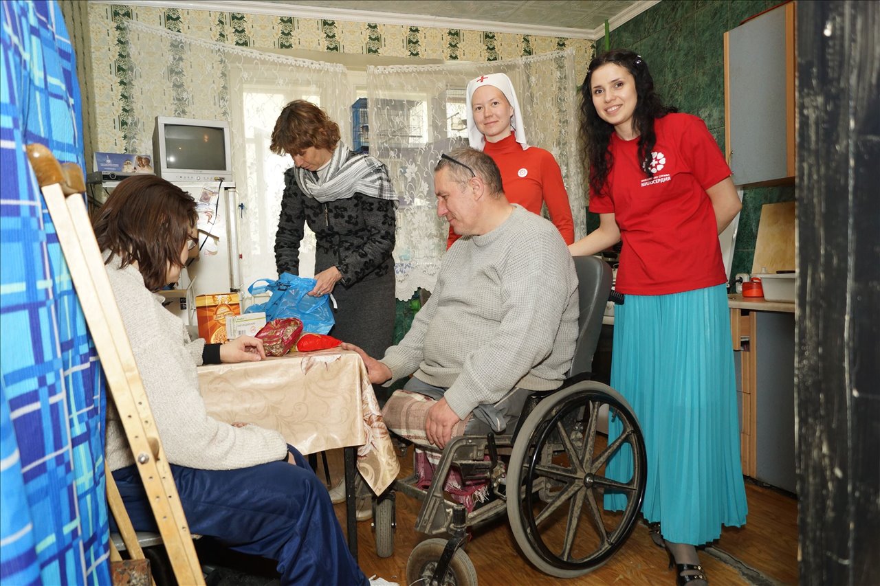 Помощь нуждающимся картинки