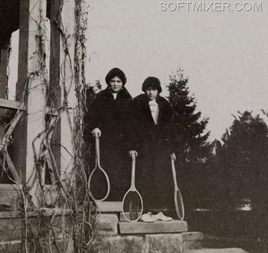 Великие княжны Мария и Анастасия.