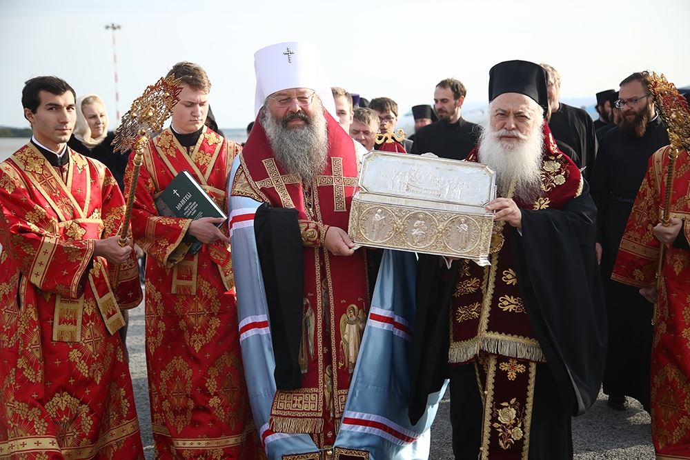 Ковчег с мощами святого великомученика Димитрия Солунского прибыл в Екатеринбург