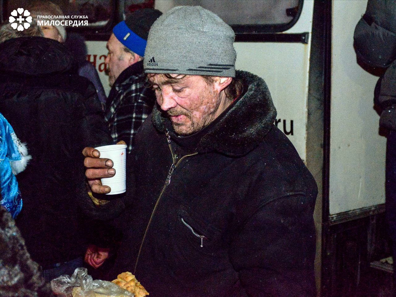 Пироги достались не только пришедшим на праздник, но и их товарищам