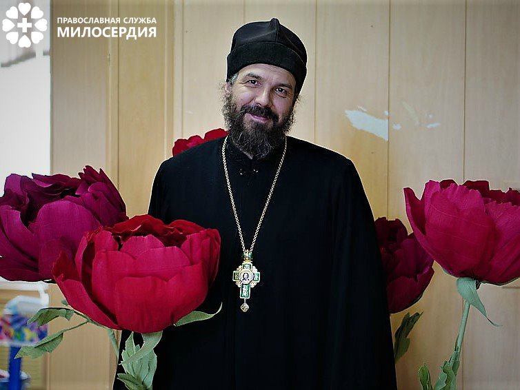 Отец Евгений Попиченко