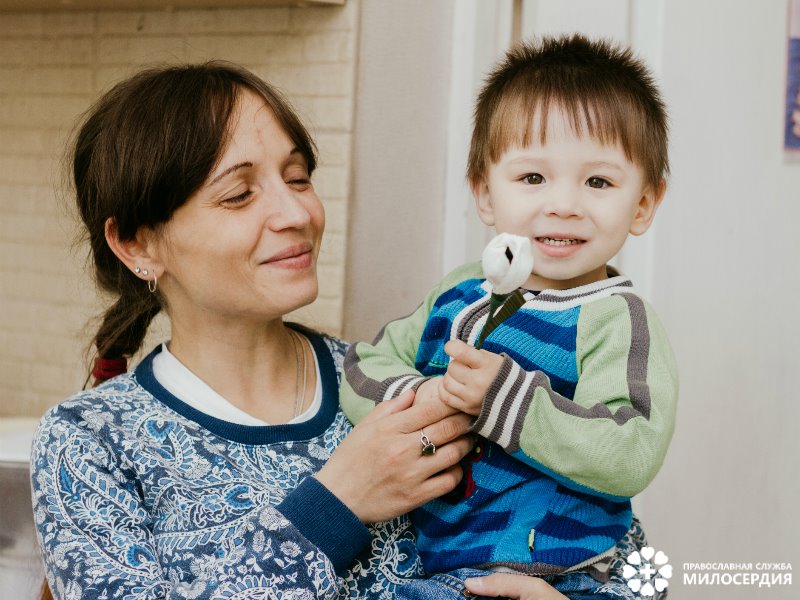 Цветы жизни и белые цветы в