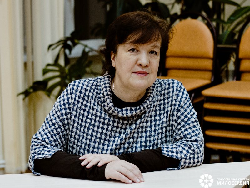 Елена Полякова