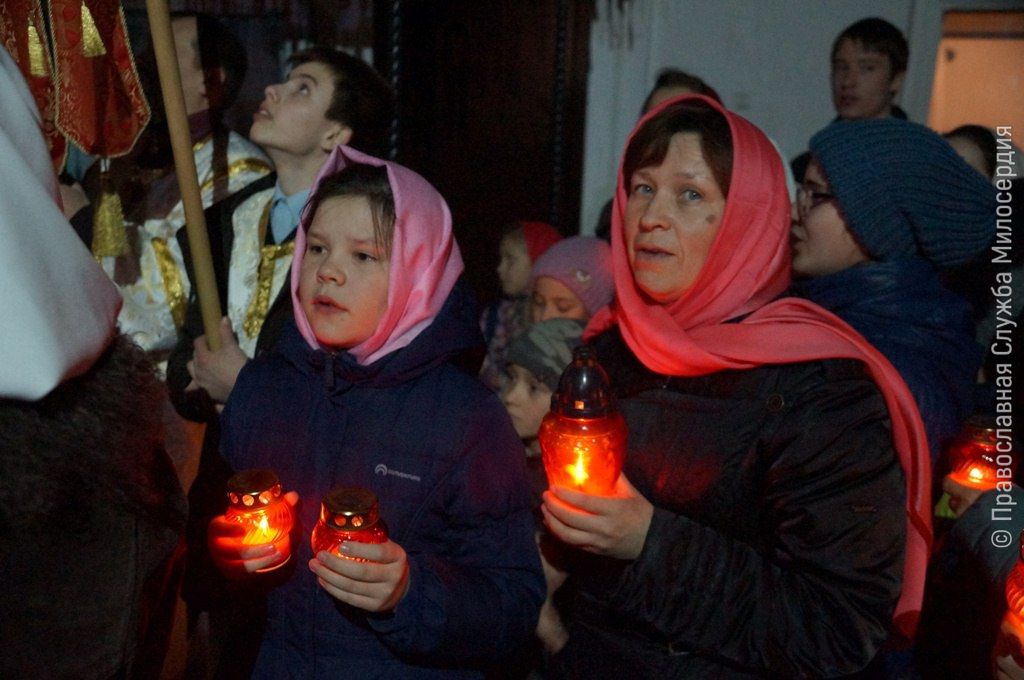 Матушка Ольга с дочкой Полиной